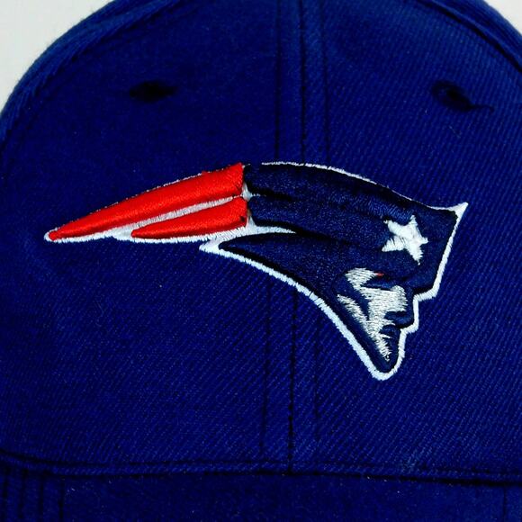 Vintage New England Patriots Hat Flying Elvis Logo Reebok On Field Y2K - Picture 2 of 7